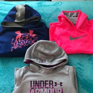 Nike & Under Armor sweat shirts